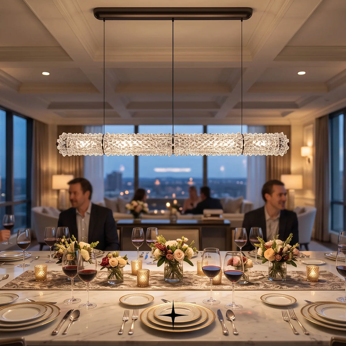 Sahara Chandelier featuring clear Murano glass and a luxurious golden frame.