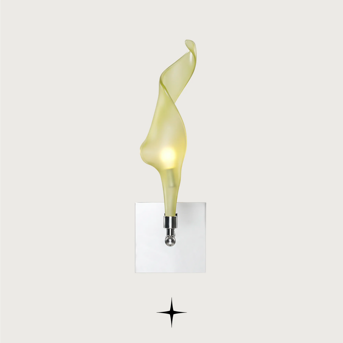 Victoria luxury wall sconce featuring a majestic artistic design and exquisite craftsmanship.